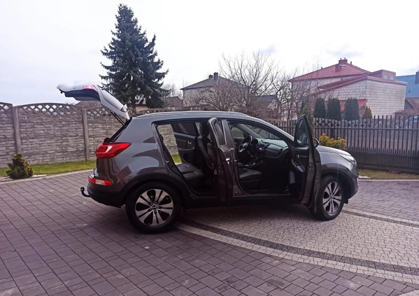 Kia Sportage cena 49900 przebieg: 186214, rok produkcji 2012 z Łasin małe 704